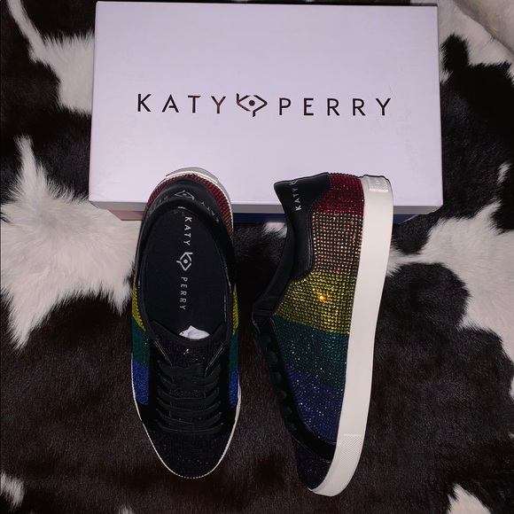 KATY PERRY RAINBOW CRYSTAL SNEAKERS - Picture 4 of 8